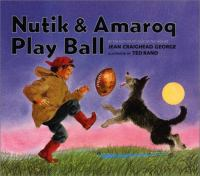 Nutik___Amaroq_play_ball